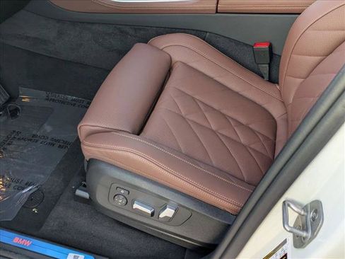 New 2026 BMW X5 sDrive40i w/ Parking Assistance Package image 4