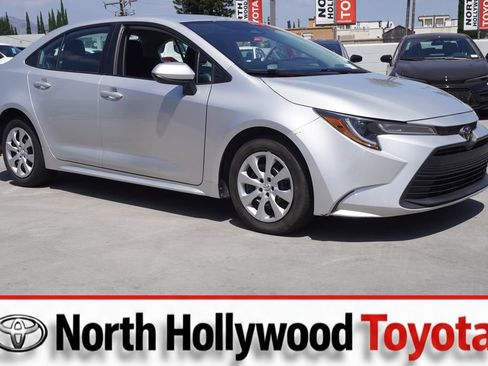 Used 2024 Toyota Corolla LE FWD image 1
