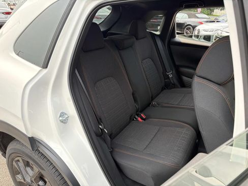 Used 2024 Honda HR-V Sport image 14