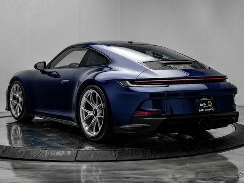 Used 2022 Porsche 911 GT3 image 11