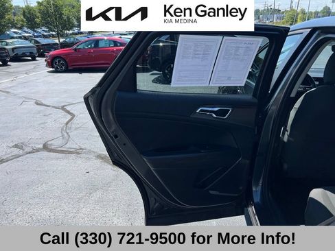 Certified 2026 Kia Sportage LX FWD image 44