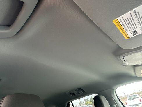 Certified 2022 Ford Explorer XLT image 19