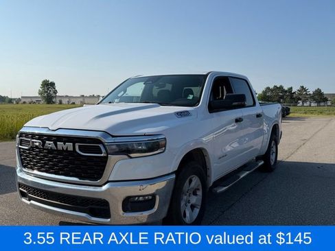 Used 2025 RAM 1500 Big Horn AWD/4WD image 3
