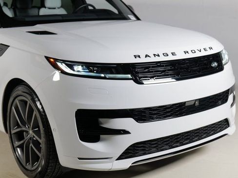 Used 2024 Land Rover Range Rover Sport Dynamic SE image 26