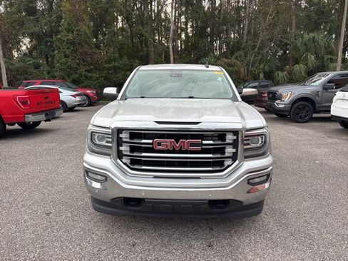 Used 2018 GMC Sierra 1500 SLT image 2