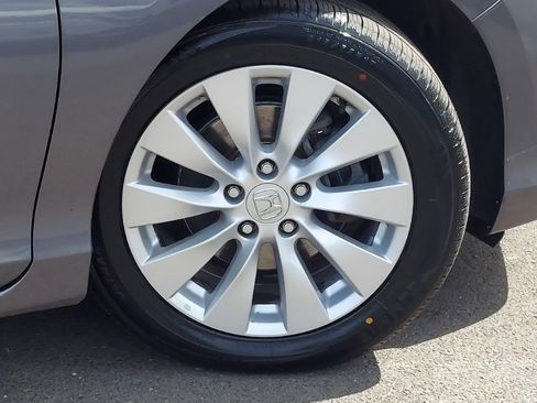 Used 2013 Honda Accord EX-L image 18