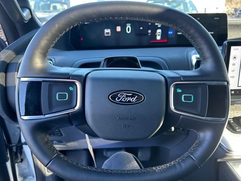 New 2026 Ford Expedition Tremor image 17