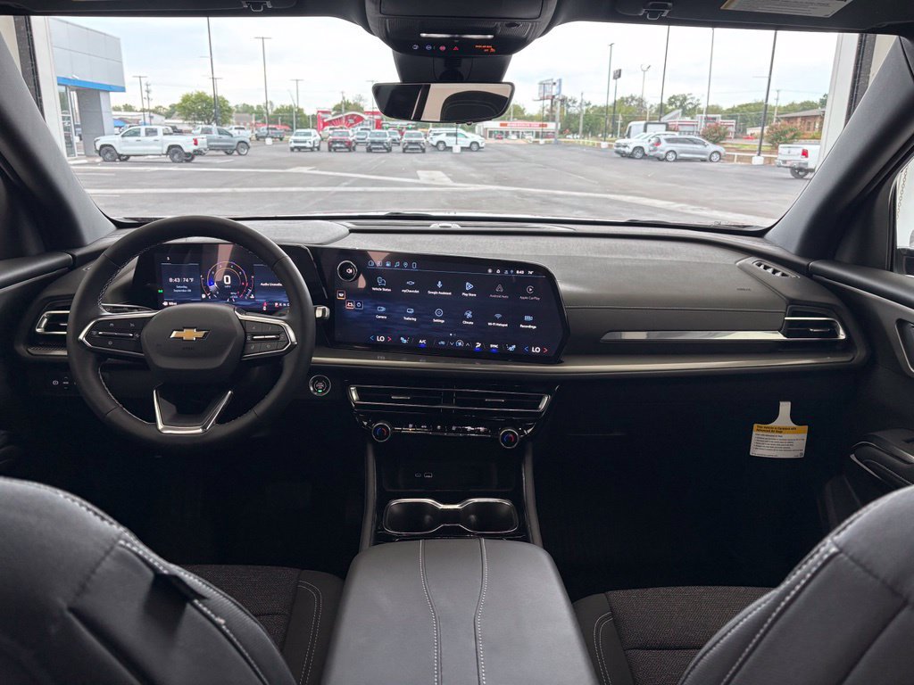 New 2027 Chevrolet Traverse LT w/ Driver Confidence Package FWD image 35
