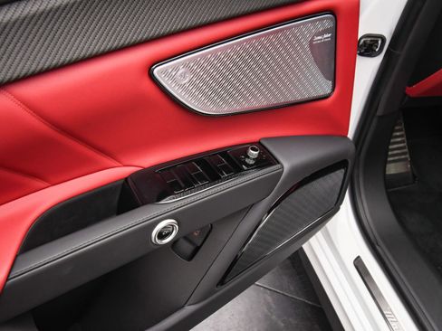 New 2025 Maserati Grecale Trofeo image 44