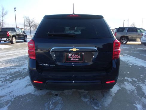 Used 2017 Chevrolet Equinox LS image 7