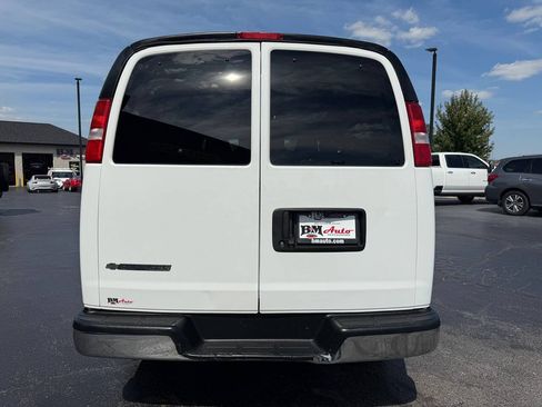 Used 2020 Chevrolet Express 2500 w/ Driver Convenience Package RWD image 6