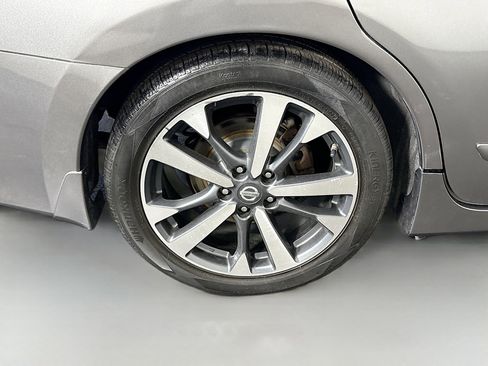 Used 2017 Nissan Altima 2.5 SR image 33