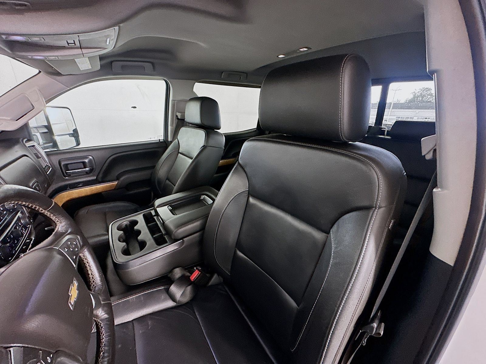 Used 2018 Chevrolet Silverado 2500 LTZ w/ Duramax Plus Package AWD/4WD image 20