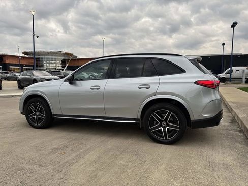 Certified 2025 Mercedes-Benz GLC 300 4MATIC image 4