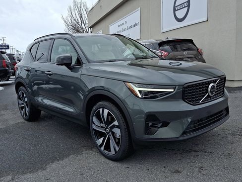 New 2026 Volvo XC40 B5 Plus w/ Climate Package image 1