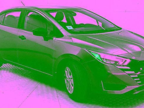 Used 2025 Nissan Versa S w/ Trunk Package FWD image 1