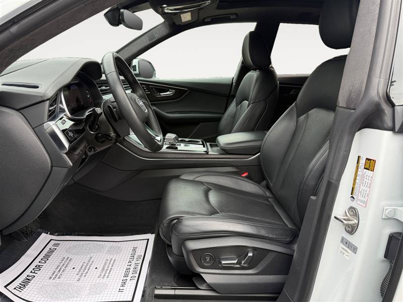 Used 2022 Audi Q8 Prestige AWD/4WD image 10
