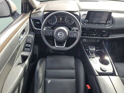 Used 2021 Nissan Rogue SL AWD/4WD image 4