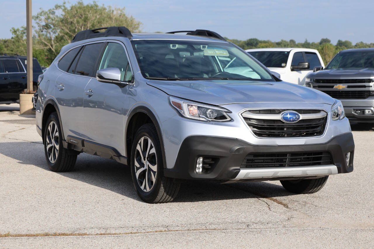 Used 2021 Subaru Outback Limited w/ Popular Package #2 AWD/4WD image 4