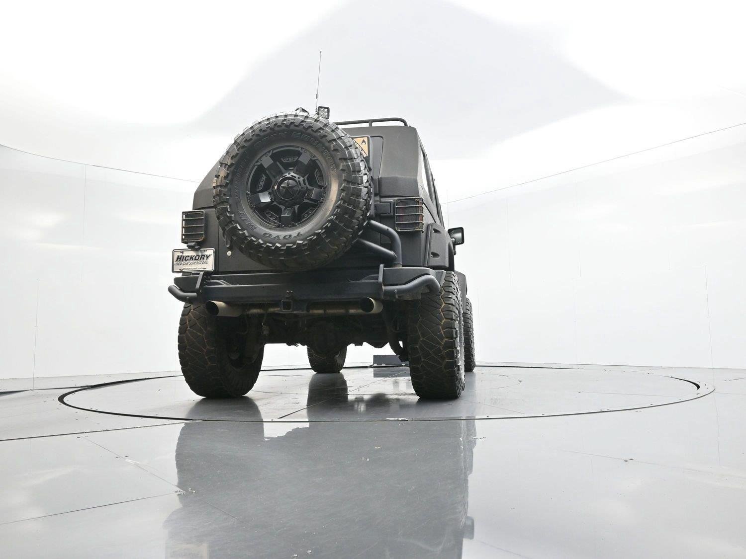Used 2017 Jeep Wrangler Unlimited Rubicon AWD/4WD image 48