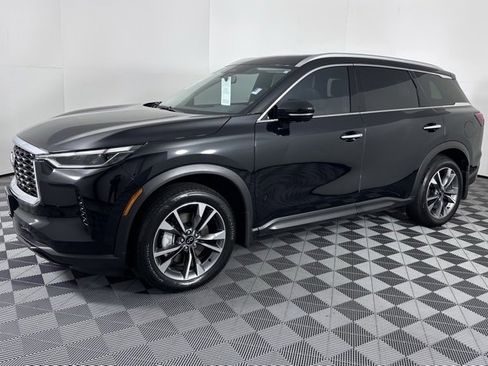 Certified 2023 INFINITI QX60 Luxe w/ Cargo Package image 4