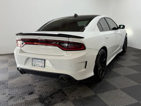 Used 2022 Dodge Charger Scat Pack w/ Daytona Edition Group RWD image 11