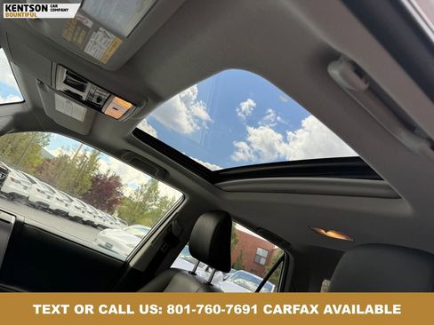 Used 2024 Toyota 4Runner SR5 Premium w/ Moonroof Package AWD/4WD image 29
