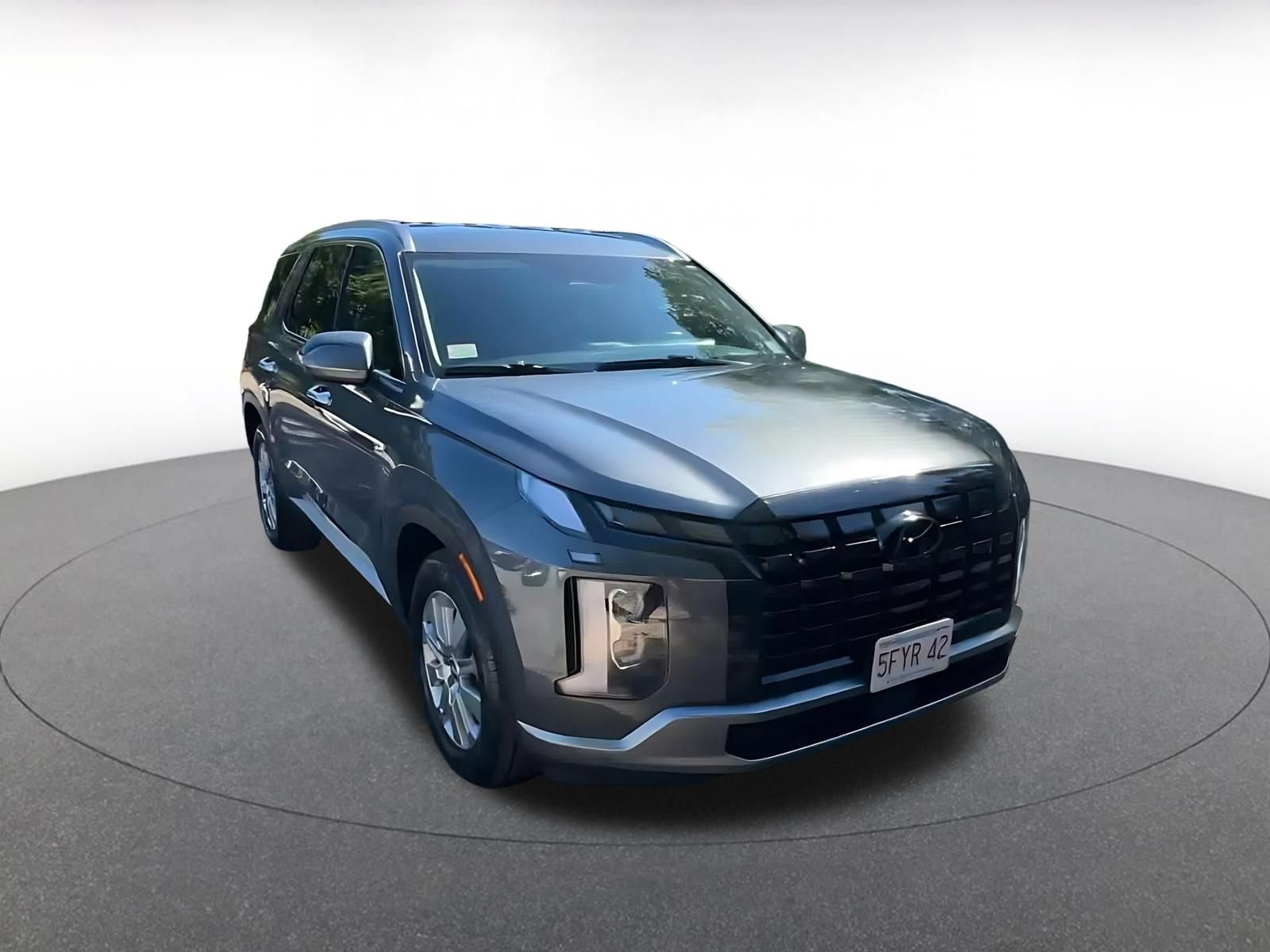 Used 2025 Hyundai Palisade SEL FWD image 3