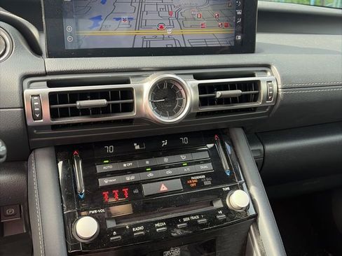 Used 2022 Lexus IS 350 F Sport image 3