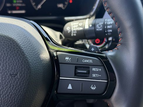 Used 2025 Honda CR-V Sport Touring image 17