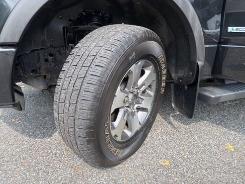 Used 2014 Ford F150 FX4 w/ Equipment Group 402A Luxury AWD/4WD image 44