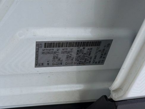 Used 2024 Nissan Rogue SV FWD image 31