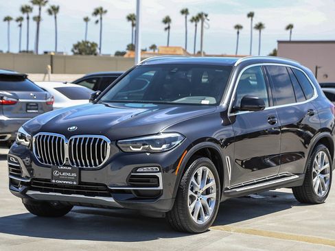 Used 2021 BMW X5 sDrive40i w/ Convenience Package RWD image 3