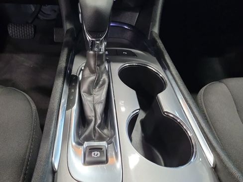 Used 2024 Chevrolet Malibu LT FWD image 23