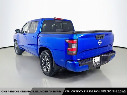 Used 2024 Nissan Frontier SL w/ Technology Package image 7