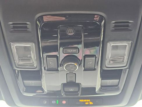 New 2026 Chevrolet Suburban High Country image 36