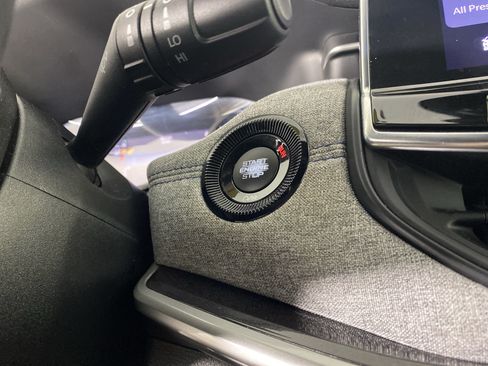 Used 2023 Jeep Compass Latitude w/ Convenience Group AWD/4WD image 24