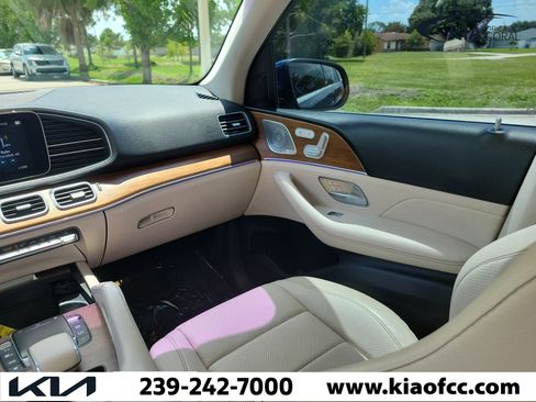 Used 2022 Mercedes-Benz GLE 450 4MATIC image 18