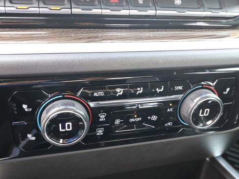 Used 2022 Chevrolet Silverado 1500 RST image 22