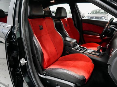 Used 2022 Dodge Charger Scat Pack w/ Plus Group image 21