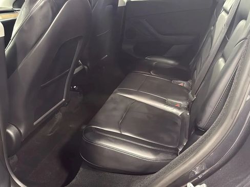 Used 2024 Tesla Model Y Long Range RWD image 10