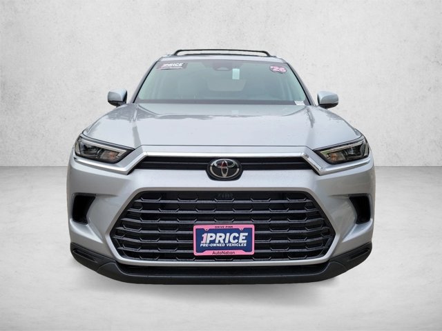 Used 2026 Toyota Grand Highlander AWD image 2