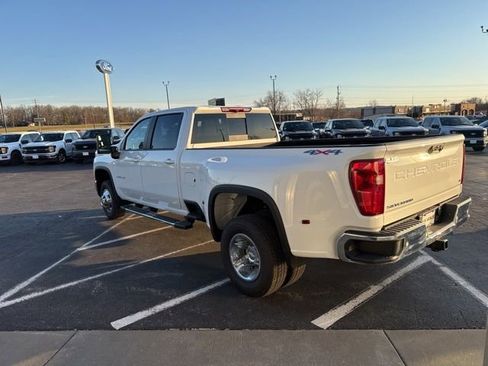 Used 2025 Chevrolet Silverado 3500 LT w/ All Star Edition image 4
