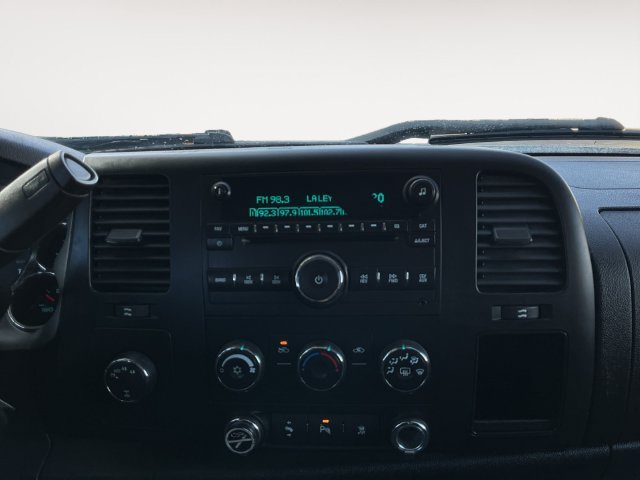 Used 2010 GMC Sierra 1500 SLE w/ Power Pack Plus AWD/4WD image 11