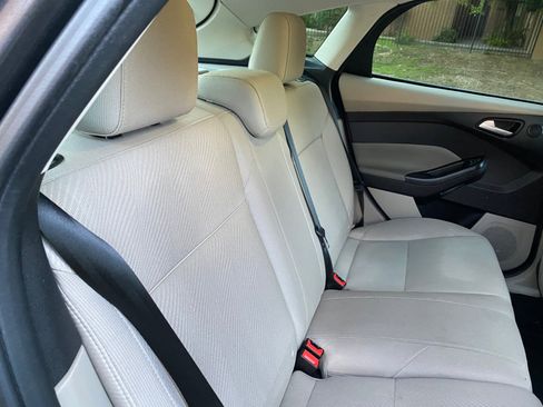 Used 2016 Ford Focus Electric Hatchback image 40