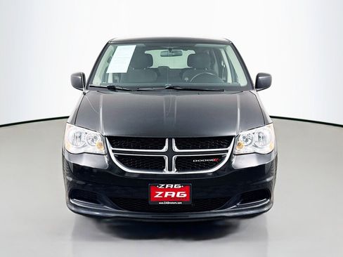 Used 2017 Dodge Grand Caravan SE FWD image 8
