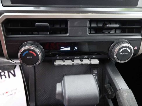 Used 2025 Toyota Tacoma SR5 image 9