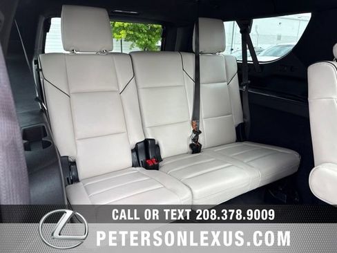 Used 2025 Cadillac Escalade ESV Sport w/ Touring Package AWD/4WD image 22
