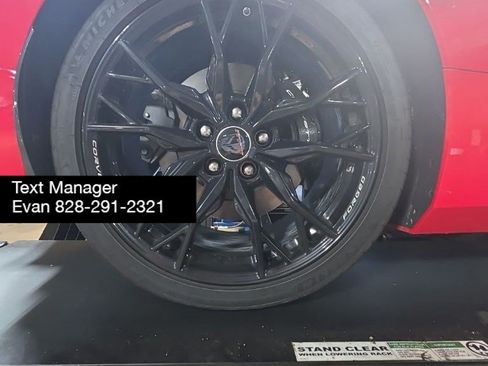 Used 2024 Chevrolet Corvette Stingray Coupe RWD image 27