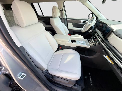 New 2026 Hyundai Santa Fe SE FWD image 16